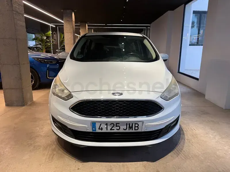Usado Ford C-MAX Titanium 125 CV (91 kW) 2016 Blanco Monovolumen