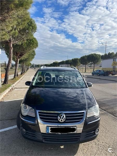 Usado VW Touran 170 CV (125 kW) 2007 Negro Monovolumen