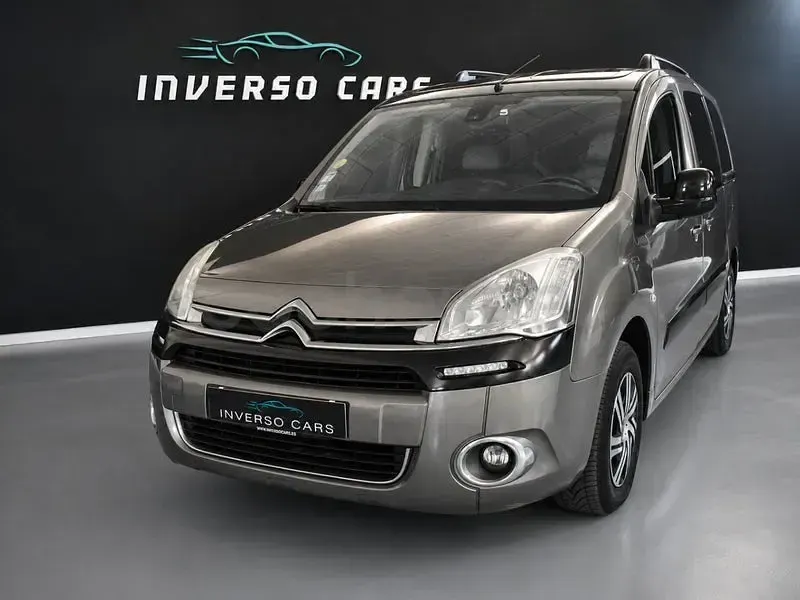 Usado Citroën Berlingo Seduction 114 CV (83 kW) 2012 Gris / plata Monovolumen