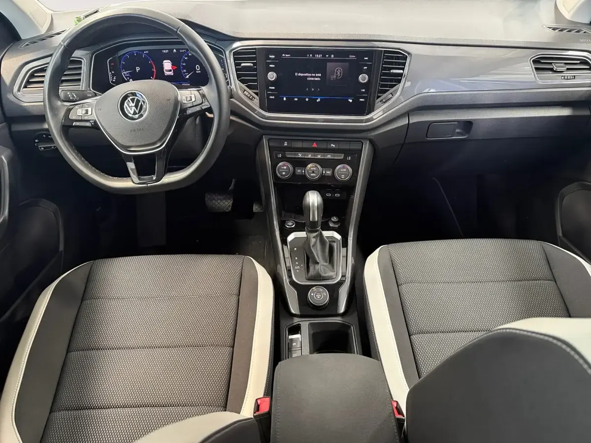 Usado VW T-Roc Sportline 190 CV (139 kW) 2021 Azul SUV