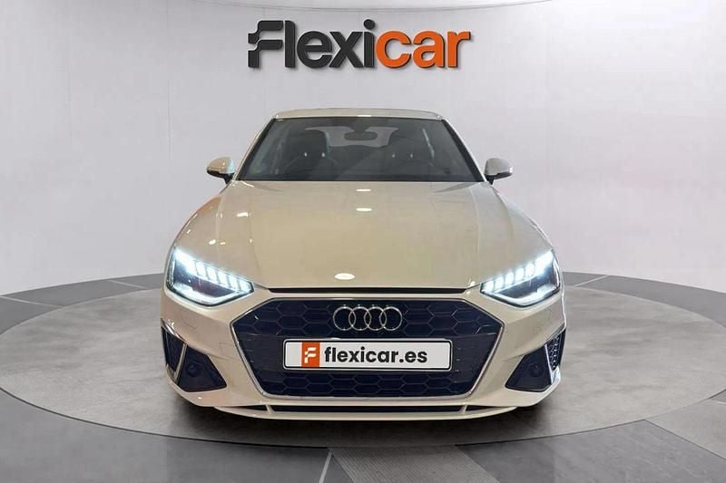 Usado Audi A4 Advanced Plus 165 CV (121 kW) 2023 Blanco Berlina