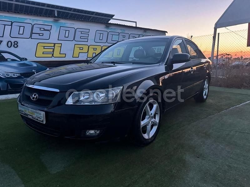 Negro Usado 2007 Hyundai Sonata Style Berlina | 3799 € (Buen precio) - Imagen 1/4