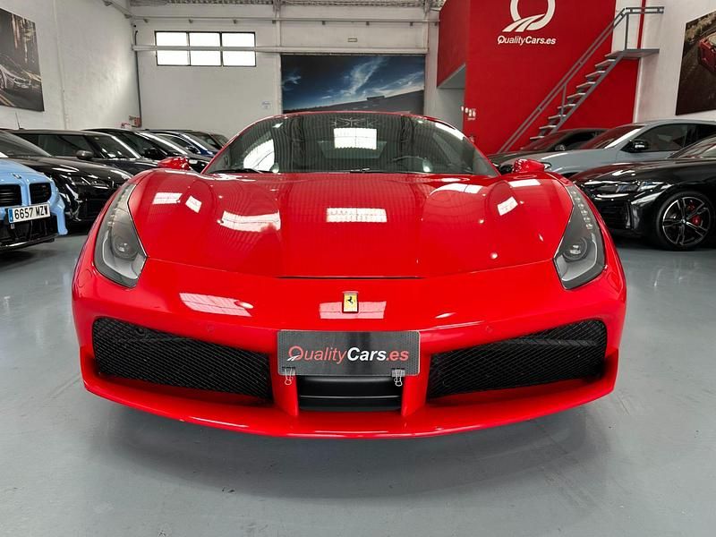 Usado Ferrari 488 670 CV (492 kW) 2018 Rojo Coupe