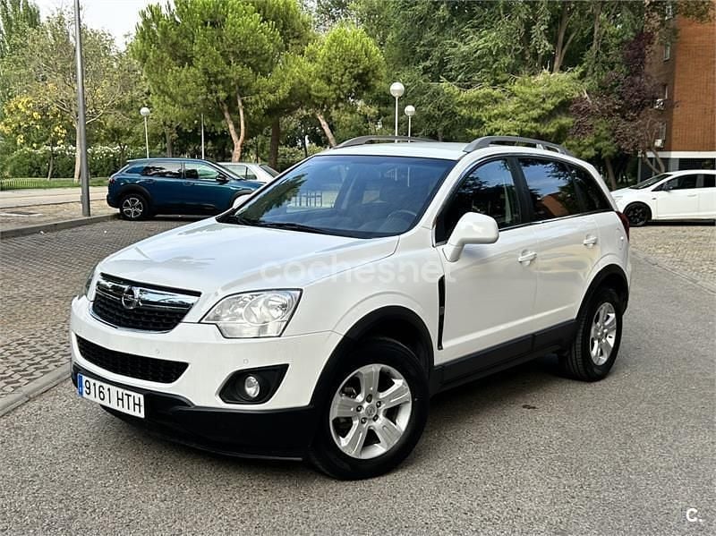 Blanco Usado 2013 Opel Antara Selective SUV | 5950 € (Precio justo) - Imagen 1/4