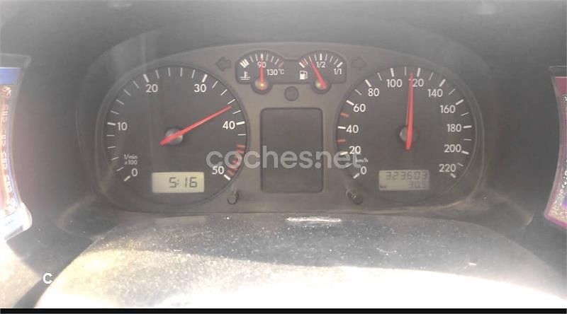 Usado VW Transporter 68 CV (50 kW) 2000 Blanco Van