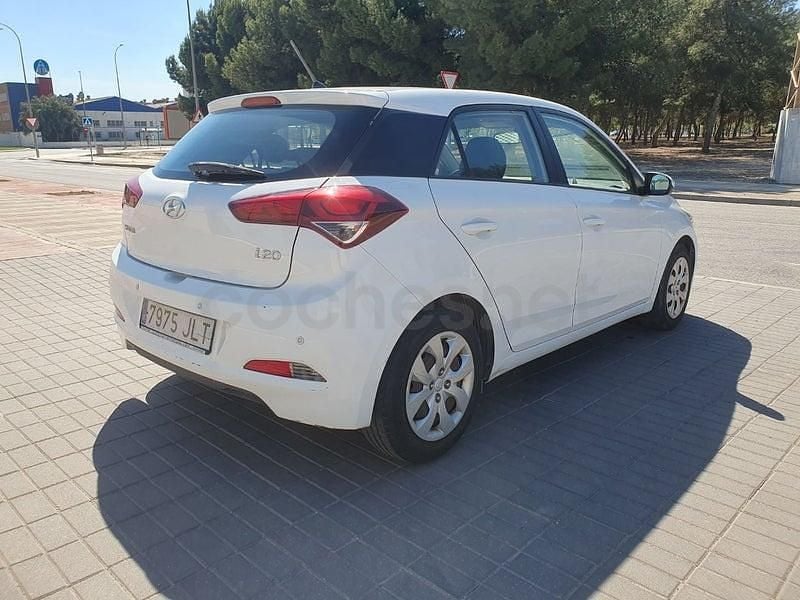 Brugt Hyundai i20 84 HK (61 kW) 2016 Hvid Sedan