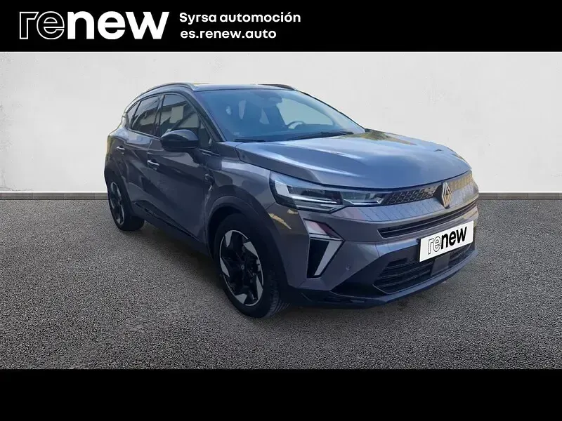 Usado Renault Captur Techno 100 CV (73 kW) 2025 Gris SUV