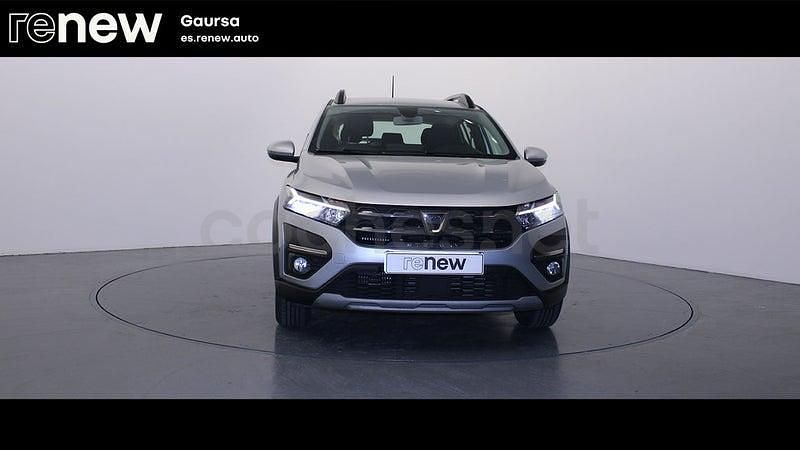 Usado Dacia Sandero Comfort 91 CV (66 kW) 2021 Gris / plata Berlina