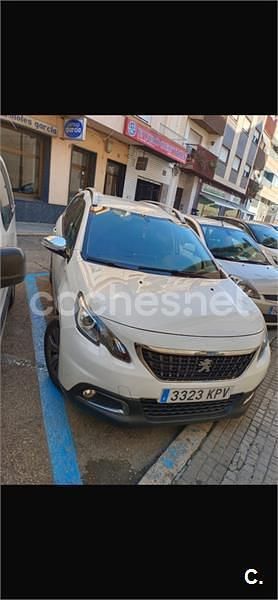 Usado Peugeot 2008 Style 100 CV (73 kW) 2018 Blanco SUV