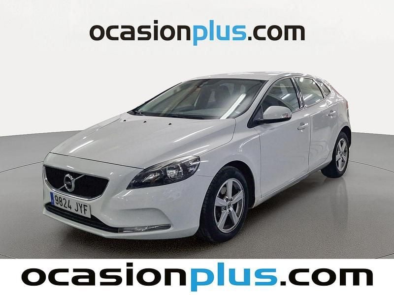 Blanco Usado 2017 Volvo V40 Kinetic Utilitario | 12.028 € (Precio justo) - Imagen 1/4