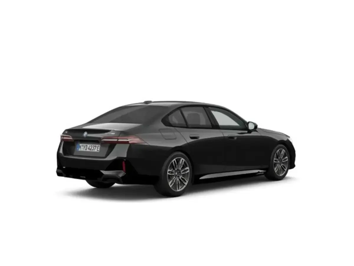 Usado BMW i5 Comfort Edition 250 kW (340 CV) 2025 Negro Berlina