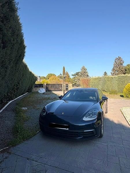 Usado Porsche Panamera Sport Turismo 462 CV (339 kW) 2020 Azul Familiar