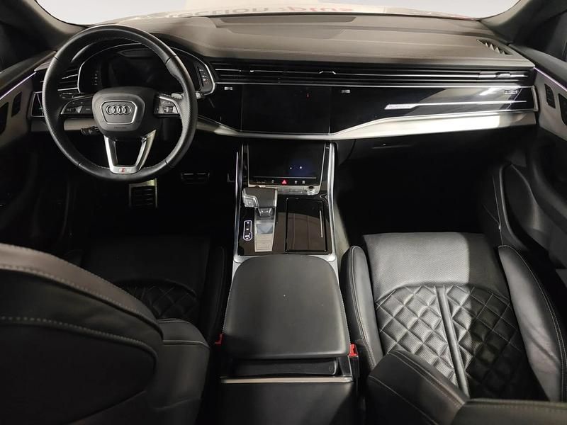 Usado Audi SQ8 507 CV (372 kW) 2024 Gris/plata SUV
