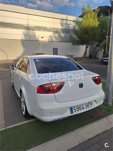 Blanco Usado 2011 Seat Exeo Sport Berlina | 7600 € (Buen precio) - Imagen 1/4
