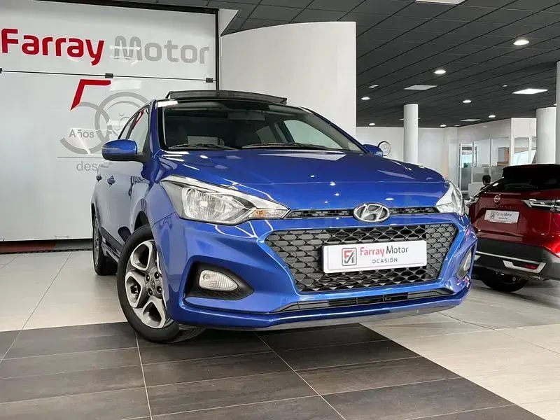 Usado Hyundai i20 85 CV (62 kW) 2019 Azul Utilitario