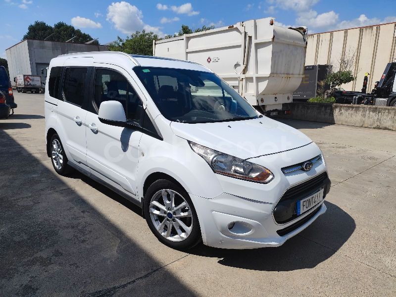 Usado Ford Tourneo Connect Titanium 115 CV (84 kW) 2015 Blanco Monovolumen