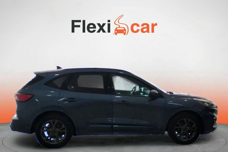 Usado Ford Kuga ST-Line 120 CV (88 kW) 2022 Azul SUV