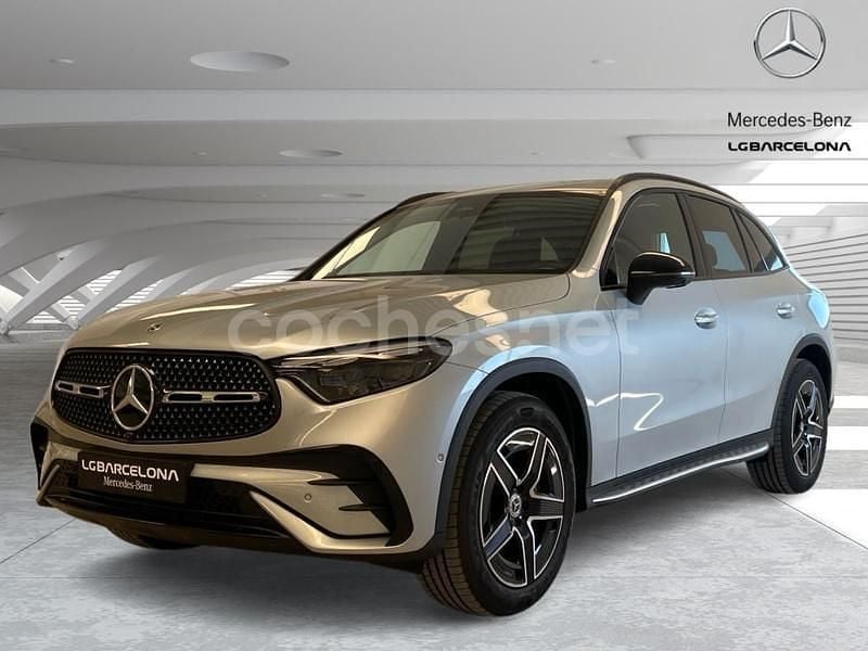 Gris / plata Nuevo 2024 Mercedes GLC200 SUV | 63.500 € - Imagen 1/4