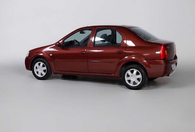 Usado Dacia Logan Lauréate 87 CV (63 kW) 2006 Burdeos Utilitario