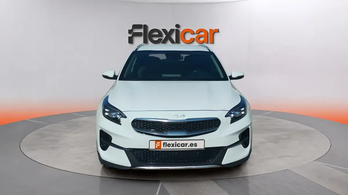 Usado Kia XCeed 120 CV (88 kW) 2022 Blanco SUV