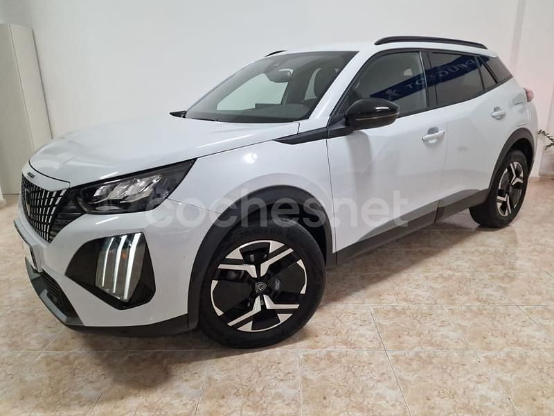 Usado Peugeot 2008 Allure 100 CV (73 kW) 2024 Blanco SUV