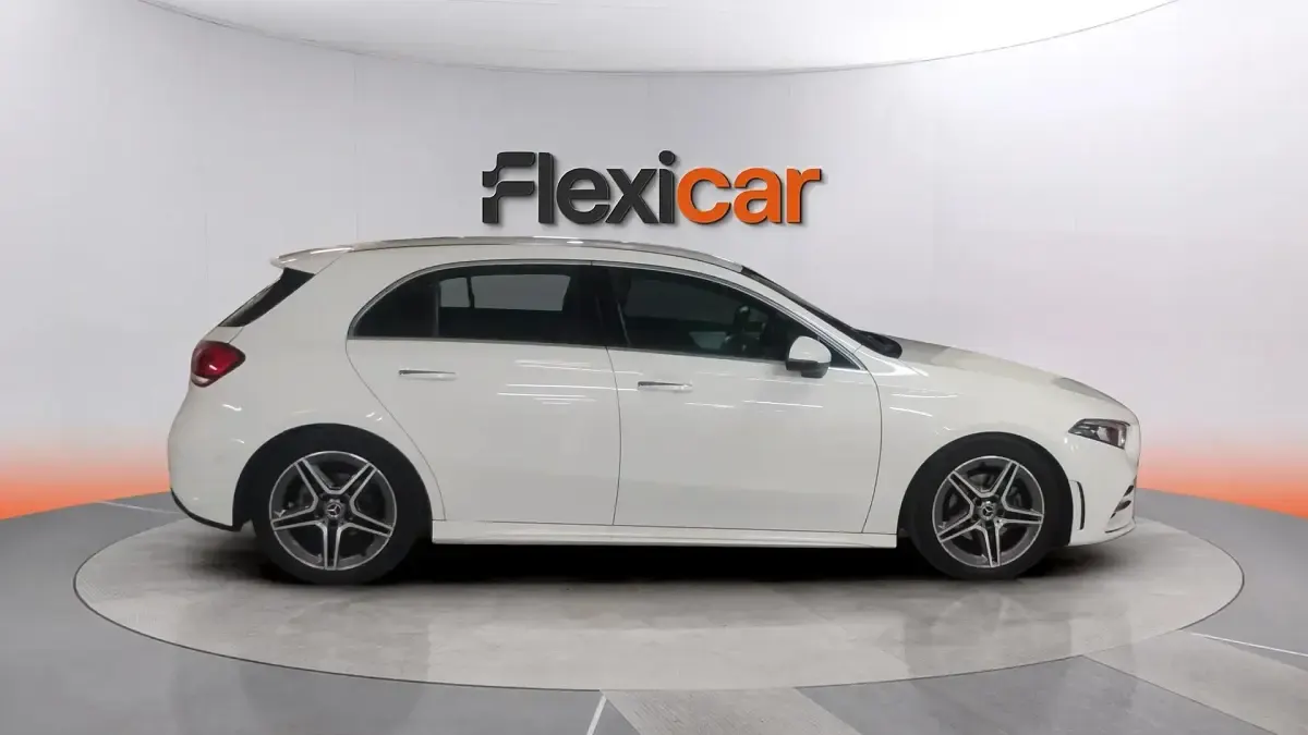 Usado Mercedes A180 116 CV (85 kW) 2018 Blanco Berlina
