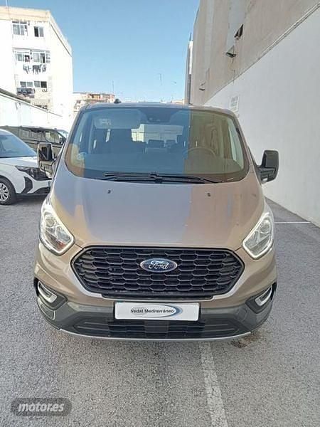 Gris Usado 2023 Ford Tourneo Custom Active Van | 45.900 € - Imagen 1/4