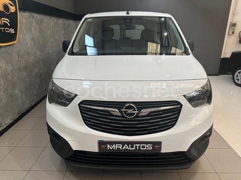 Usado Opel Combo Life Expression 102 CV (75 kW) 2019 Blanco Monovolumen