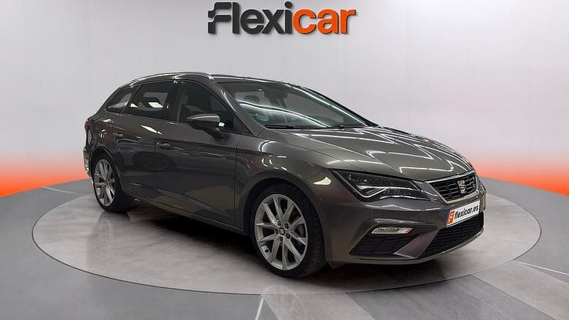 Usado Seat Leon ST FR 150 CV (110 kW) 2017 Gris Familiar