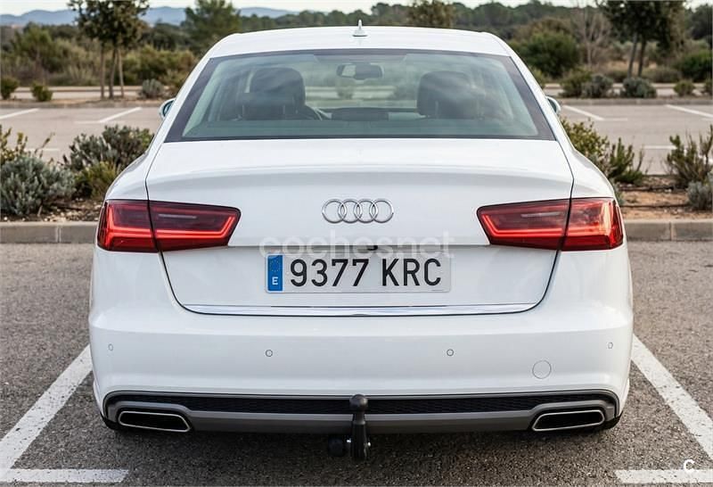 Usado Audi A6 S-Line 190 CV (139 kW) 2017 Blanco Berlina