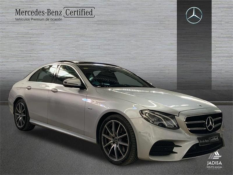 Usado Mercedes E220 194 CV (142 kW) 2020 Gris Berlina