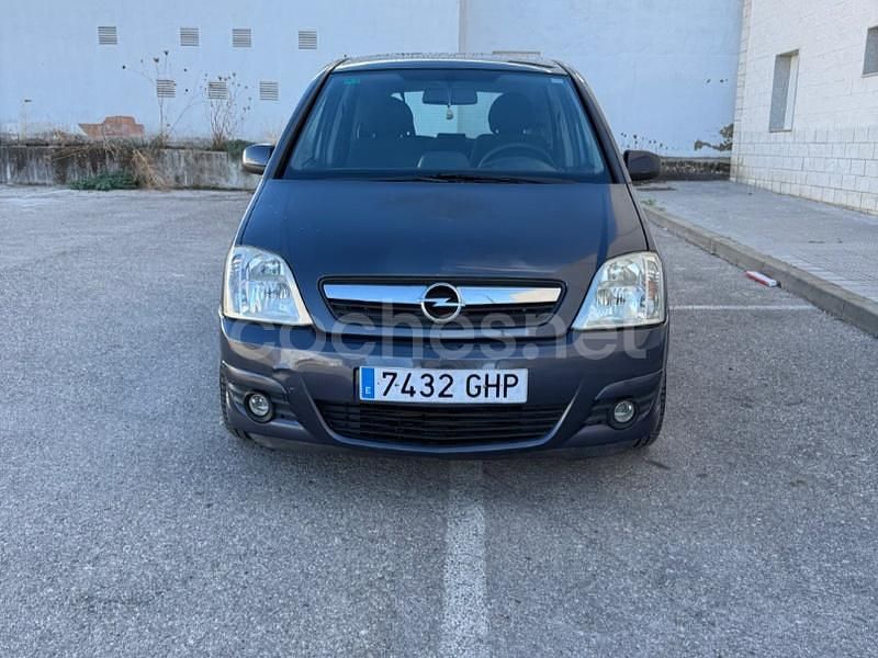 Gris / plata Usado 2008 Opel Meriva Cosmo Monovolumen | 2690 € (Buen precio) - Imagen 1/4