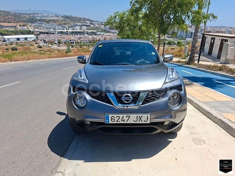 Usado Nissan Juke Acenta 110 CV (80 kW) 2015 Gris / plata SUV