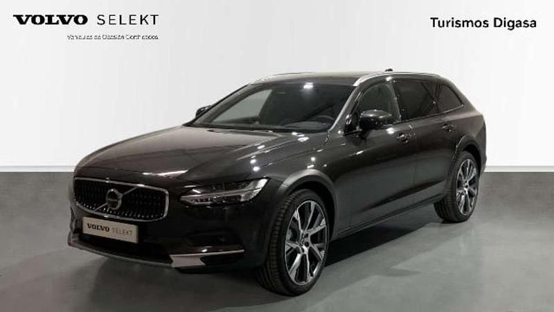Usado Volvo V90 CC Ultimate 197 CV (144 kW) 2022 Familiar