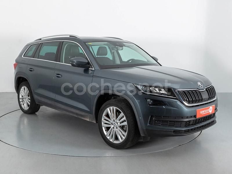 Gris Usado 2017 Skoda Kodiaq Style SUV | 24.000 € (Un poco caro) - Imagen 1/4