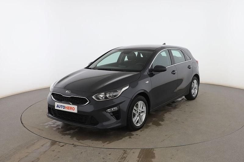 Gris Usado 2019 Kia Ceed Utilitario | 13.599 € (Precio justo) - Imagen 1/3
