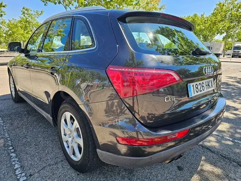 Usado Audi Q5 Ambition 143 CV (105 kW) 2012 Marrón SUV