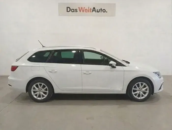 Usado Seat Leon Style 116 CV (85 kW) 2025 Blanco