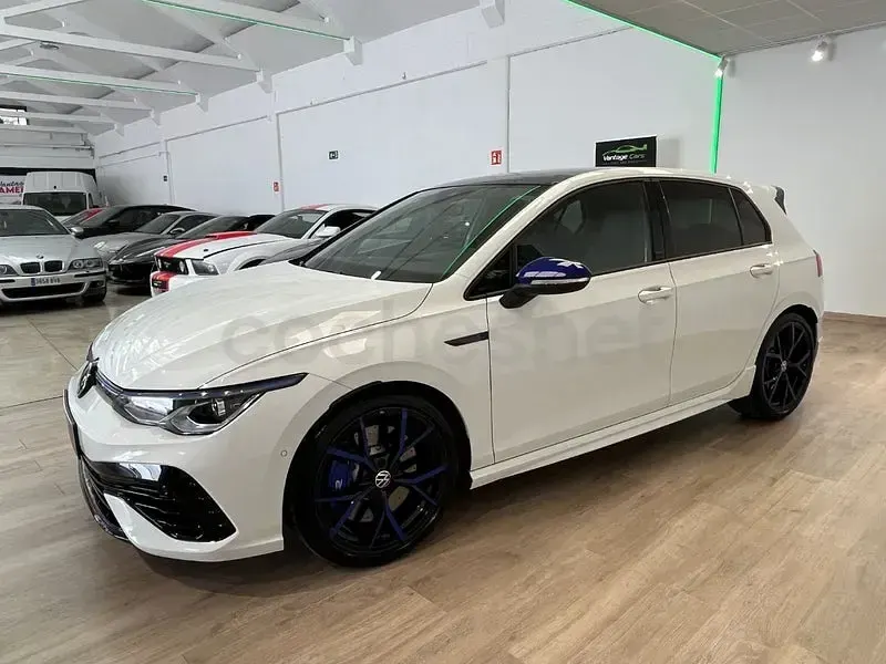 Usado VW Golf VIII R 333 CV (244 kW) 2023 Blanco Berlina