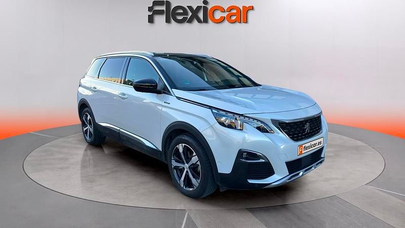 Usado Peugeot 5008 GT-line 131 CV (96 kW) 2018 Blanco SUV