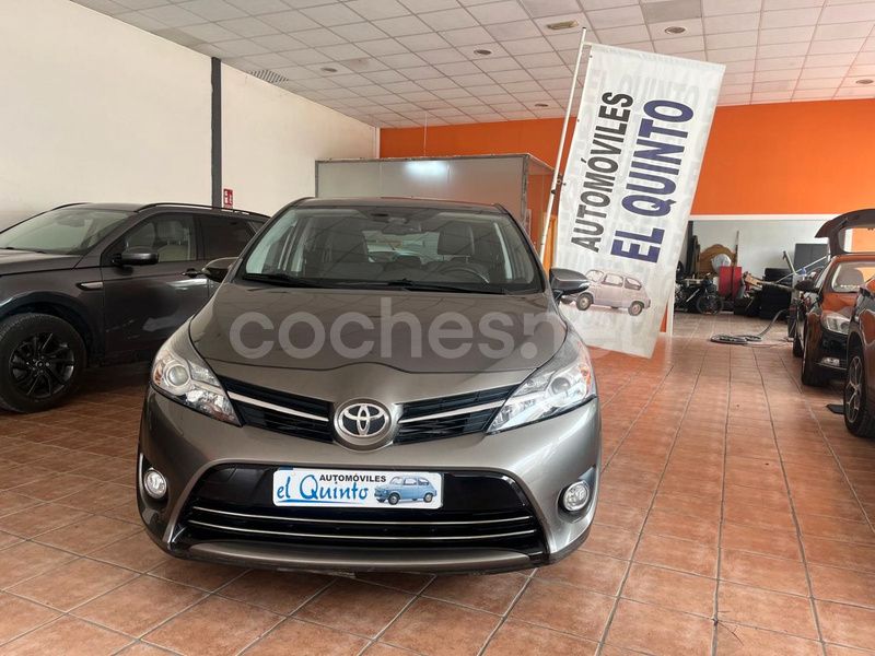 Gris / plata Usado 2016 Toyota Verso Business Edition Monovolumen | 12.800 € (Precio justo) - Imagen 1/4