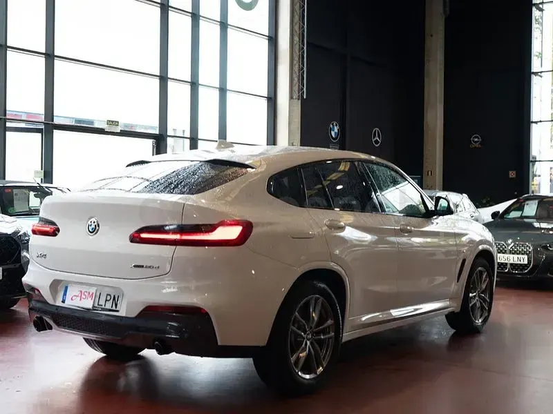 Usado BMW X4 Sport Line 190 CV (139 kW) 2021 Blanco SUV