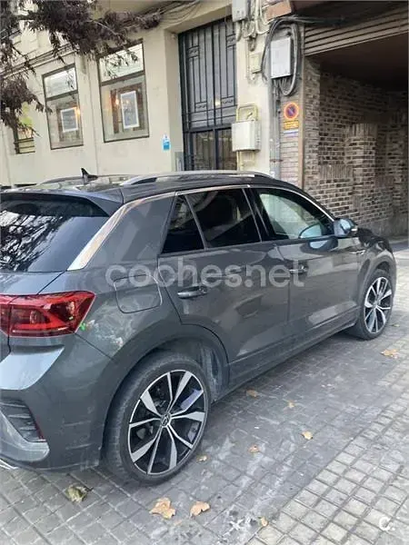 Occasion VW T-Roc R-line 150 ch (110 kW) 2022 Gris SUV