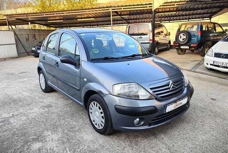 Usado Citroën C3 90 CV (66 kW) 2004 Gris Utilitario