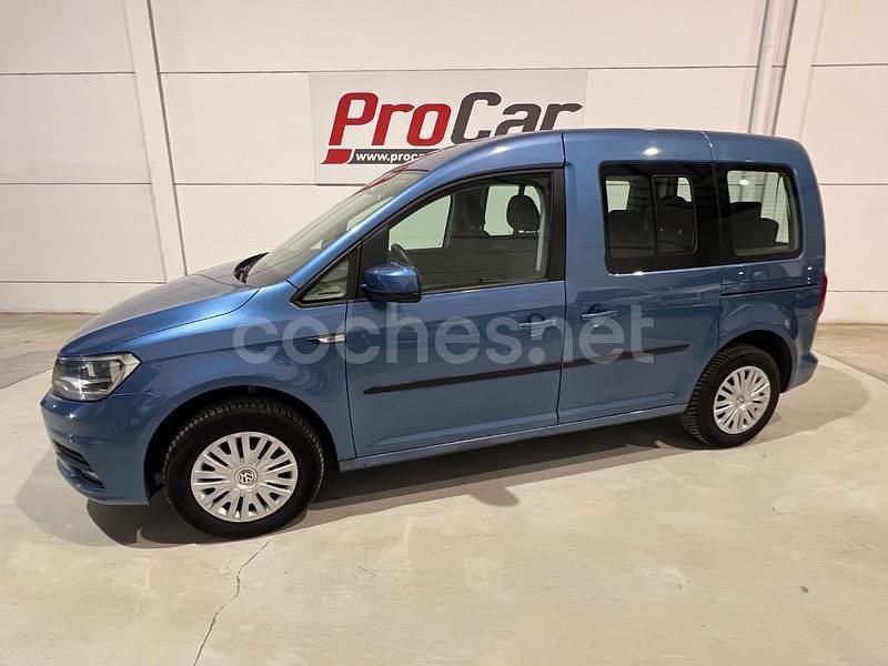 Usado VW Caddy Beach 102 CV (75 kW) 2018 Azul Monovolumen