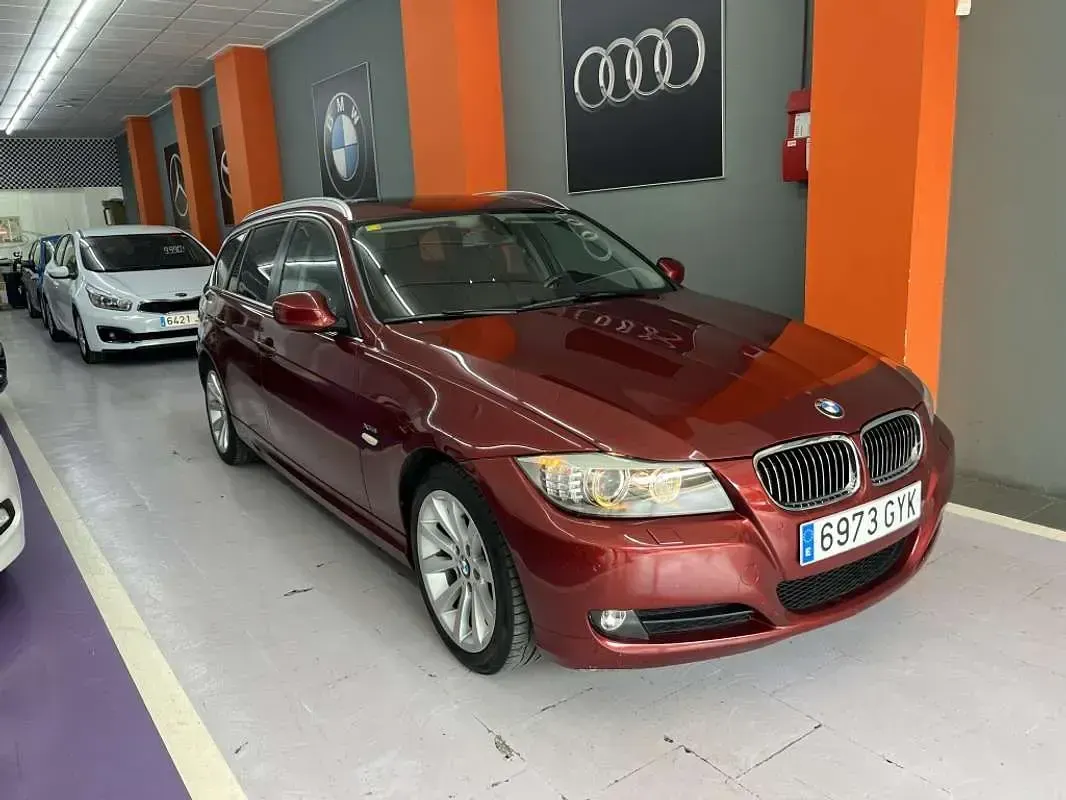 Usado BMW 325 Sport Line 218 CV (160 kW) 2010 Burdeos Familiar