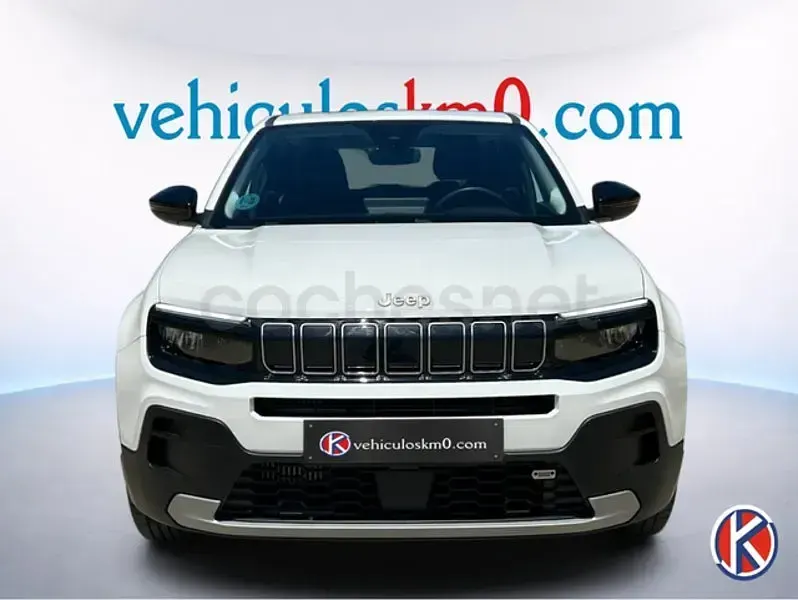 Usado Jeep Avenger Altitude 100 CV (73 kW) 2024 Blanco SUV