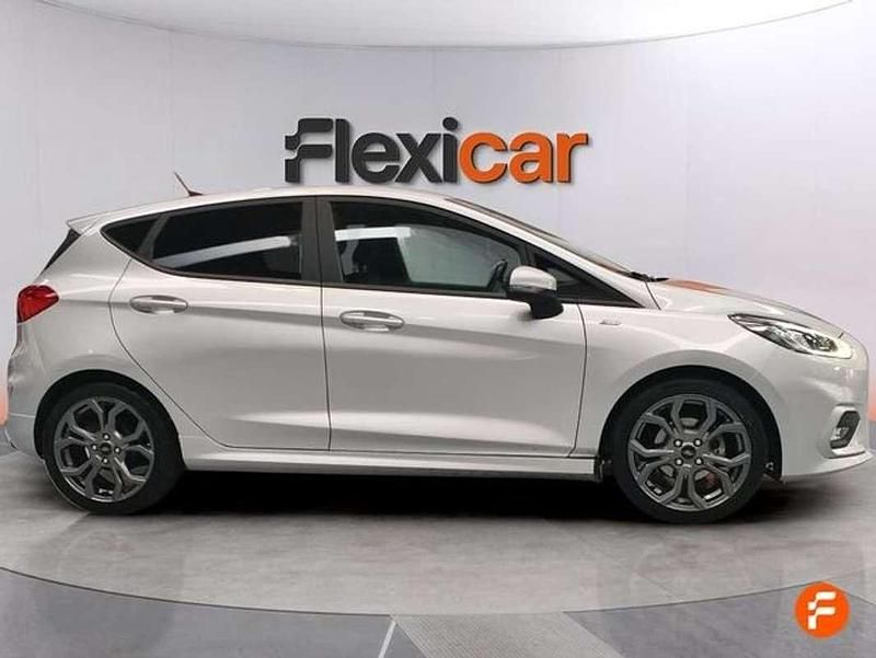 Usado Ford Fiesta ST-Line 95 CV (69 kW) 2021 Gris Utilitario