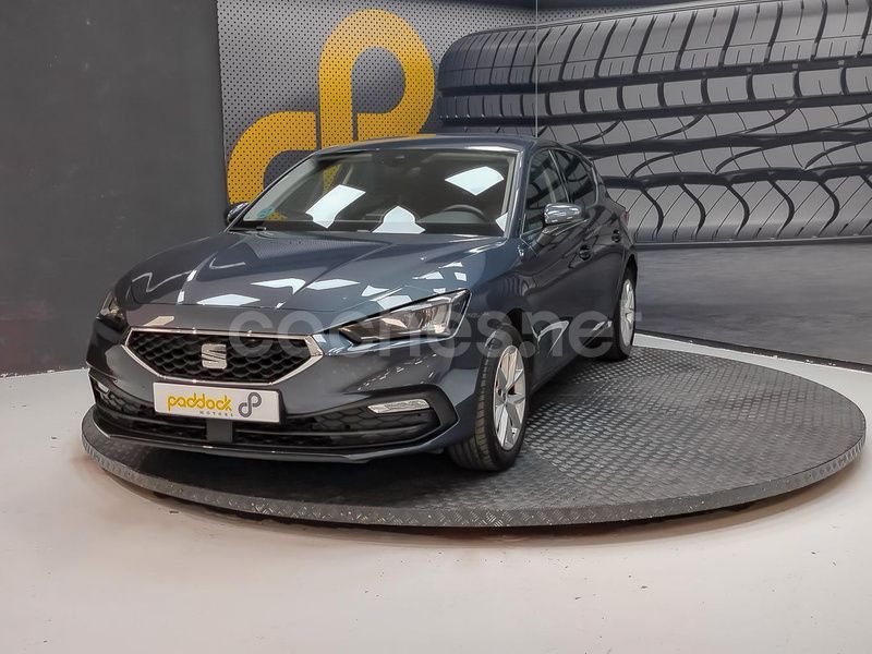 Gris / plata Usado 2020 Seat Leon Style Berlina | 18.900 € (Precio justo) - Imagen 1/4