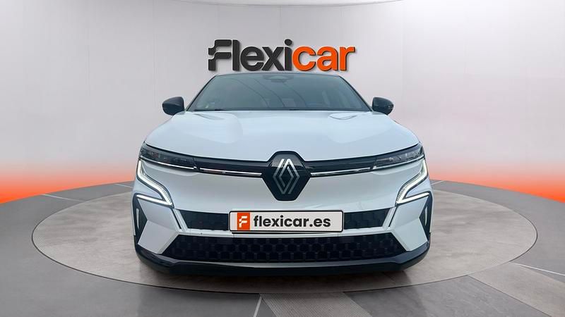 Usado Renault Megane E-Tech Equilibre 96 kW (131 CV) 2023 Blanco Berlina